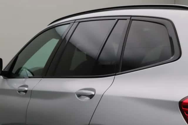 BMW X3 (2021) thumbnail 25
