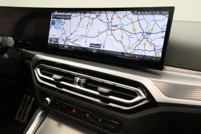 BMW i4 (2022) thumbnail 5