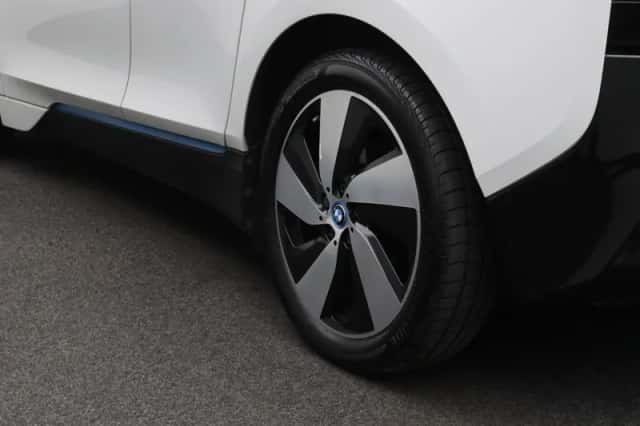 BMW i3 (2017) thumbnail 8