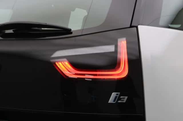 BMW i3 (2017) thumbnail 10