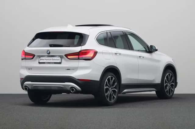BMW X1 (2019) thumbnail 2