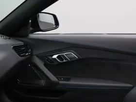BMW Z4 (2024) thumbnail 17
