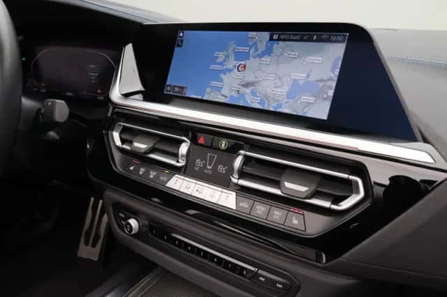 BMW Z4 (2024) thumbnail 5