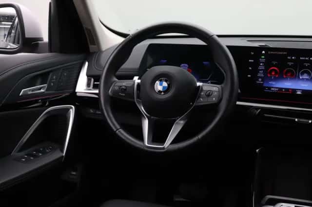 BMW X1 (2023) thumbnail 22