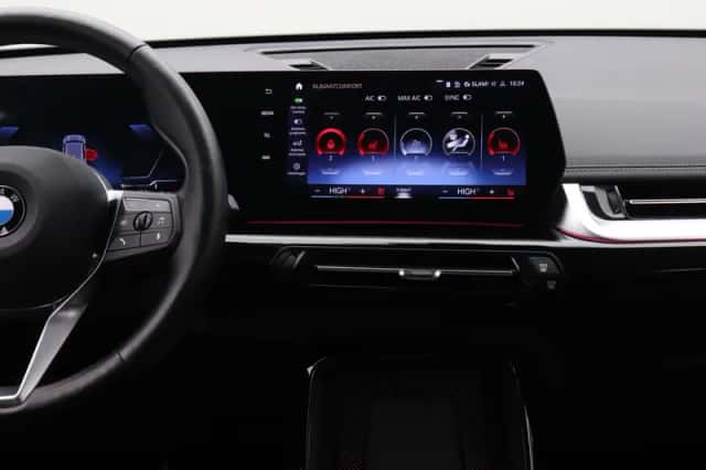 BMW X1 (2023) thumbnail 23