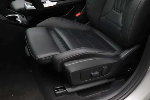 BMW X1 (2023) thumbnail 4