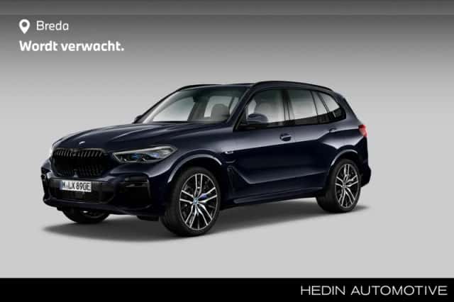 BMW X5 (2023) thumbnail 1