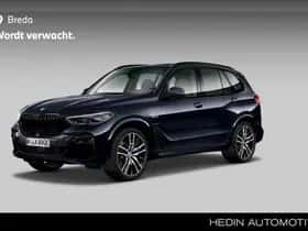 BMW X5 (2023)