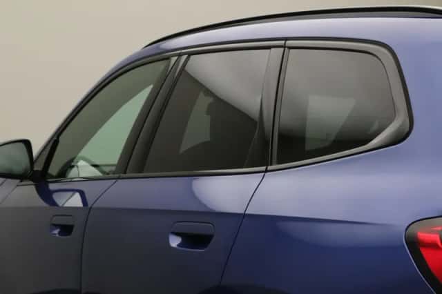 BMW X1 (2022) thumbnail 7