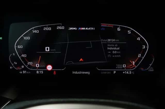 BMW Z4 (2025) thumbnail 4