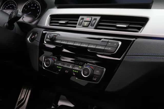 BMW X1 (2022) thumbnail 26
