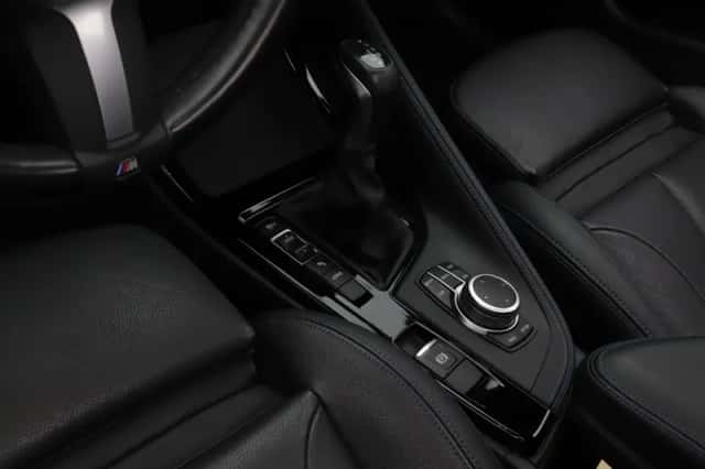 BMW X1 (2022) thumbnail 6