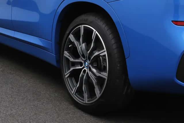 BMW X1 (2022) thumbnail 9