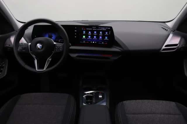 BMW 1-Serie (2024) thumbnail 3