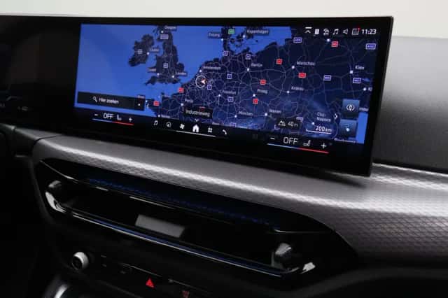 BMW i4 (2025) thumbnail 5