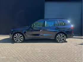 BMW X7 (2022) thumbnail 20