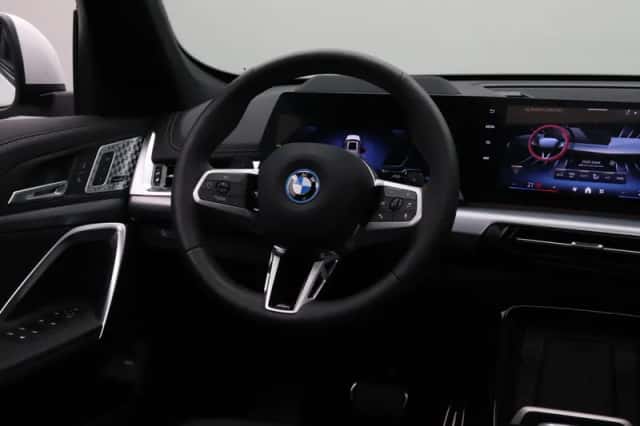 BMW X1 (2025) thumbnail 24