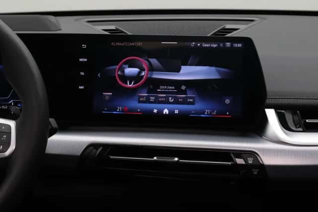 BMW X1 (2025) thumbnail 25