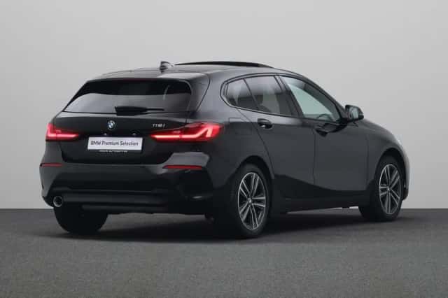 BMW 1-Serie (2022) thumbnail 2
