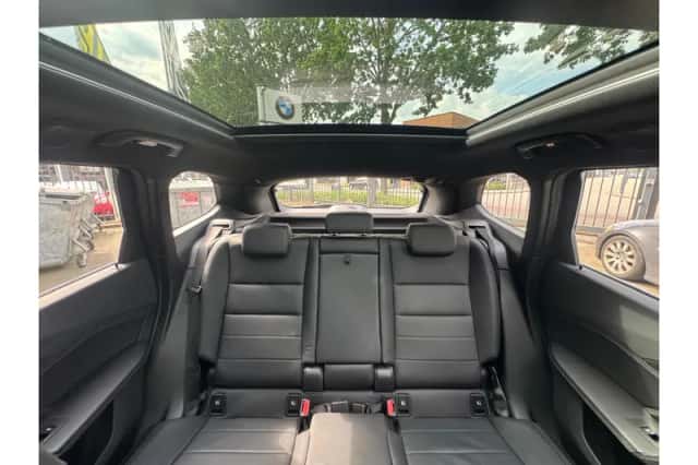 BMW iX1 (2023) thumbnail 17