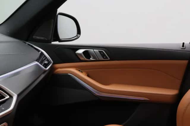 BMW X5 (2022) thumbnail 17