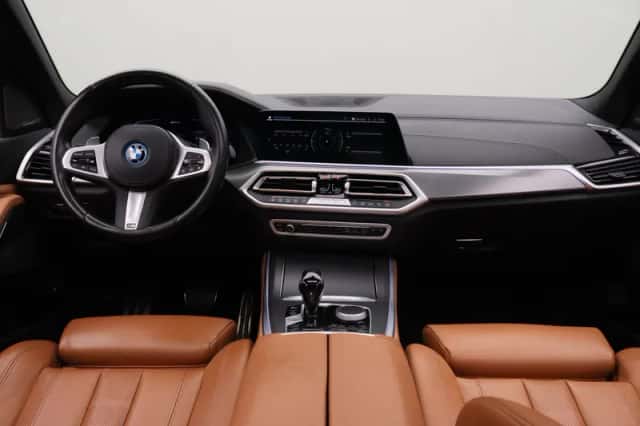 BMW X5 (2022) thumbnail 24