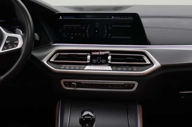 BMW X5 (2022) thumbnail 25
