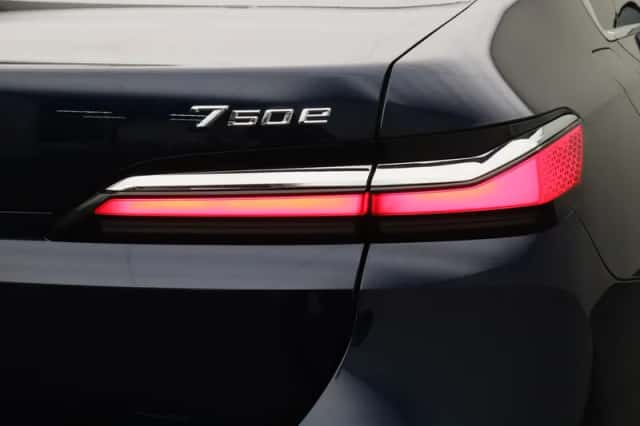 BMW 7-Serie (2024) thumbnail 11