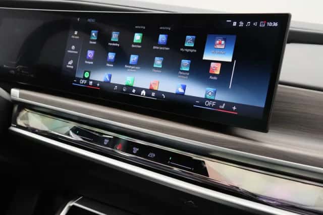 BMW 7-Serie (2024) thumbnail 26
