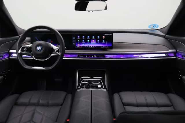 BMW 7-Serie (2024) thumbnail 31