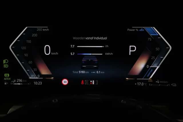 BMW 7-Serie (2024) thumbnail 6