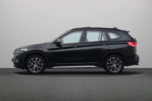 BMW X1 (2021) thumbnail 15