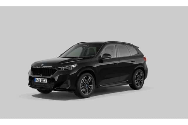 BMW iX1 (2024) thumbnail 4