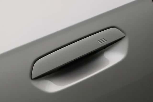 BMW iX1 (2025) thumbnail 13