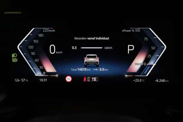 BMW iX1 (2025) thumbnail 27