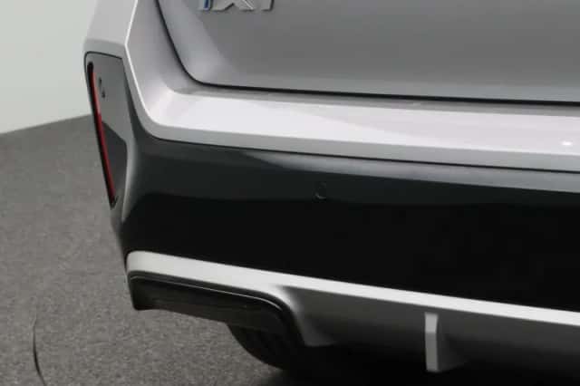 BMW iX1 (2025) thumbnail 10