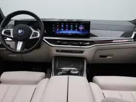 BMW X5 (2023) thumbnail 3
