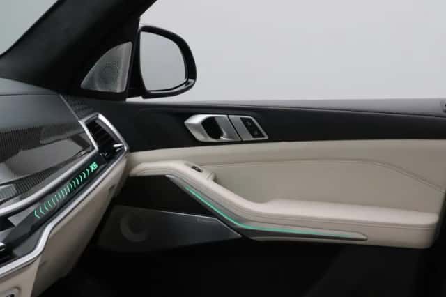 BMW X5 (2023) thumbnail 21
