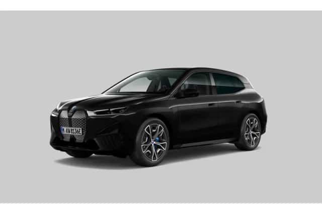 BMW iX (2023) thumbnail 4
