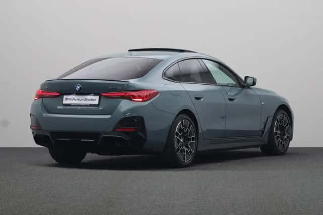 BMW i4 (2025) thumbnail 2