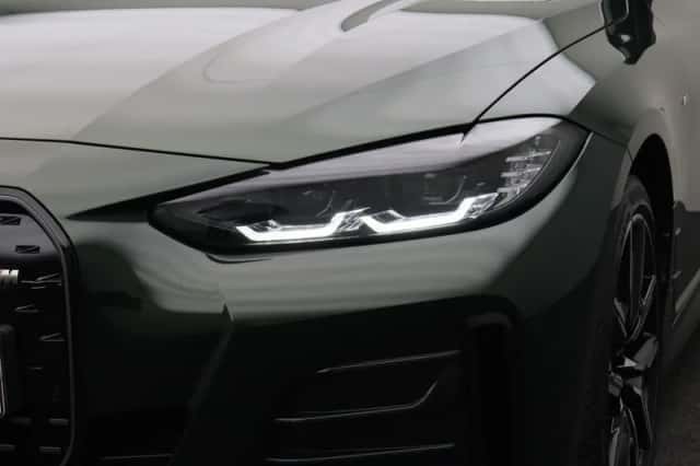 BMW i4 (2024) thumbnail 30