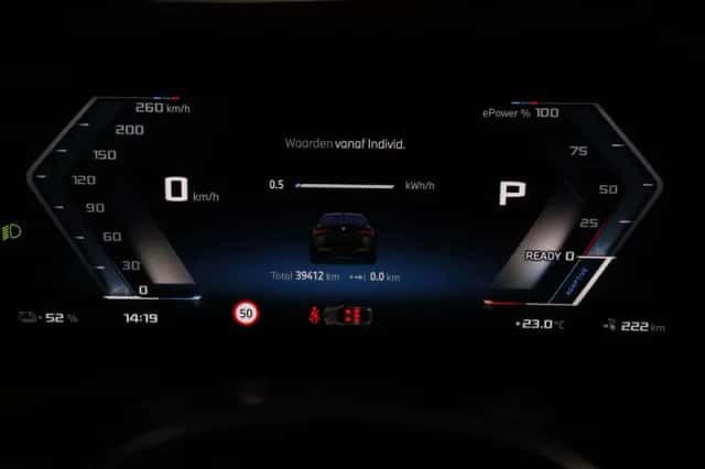 BMW i4 (2024) thumbnail 6