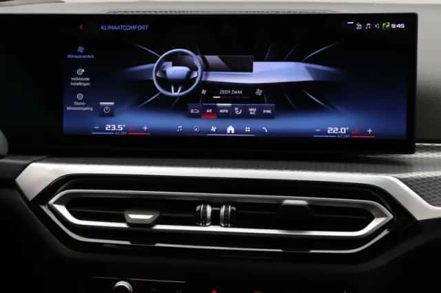 BMW i4 (2023) thumbnail 24