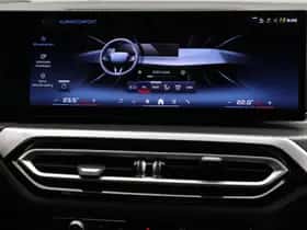 BMW i4 (2023) thumbnail 24