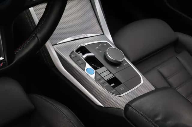 BMW i4 (2023) thumbnail 6