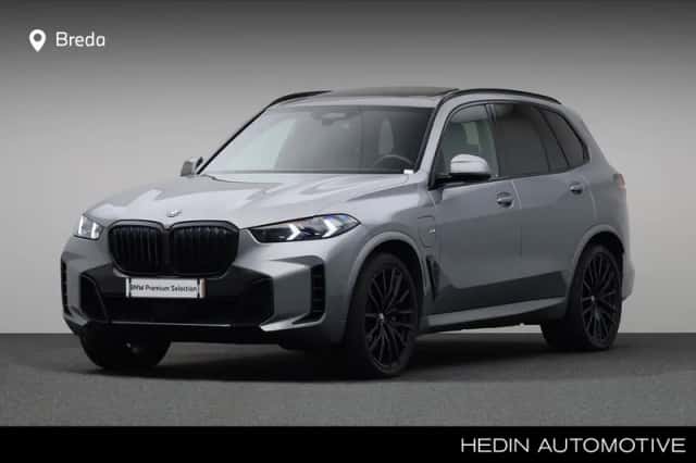BMW X5 (2024) thumbnail 1