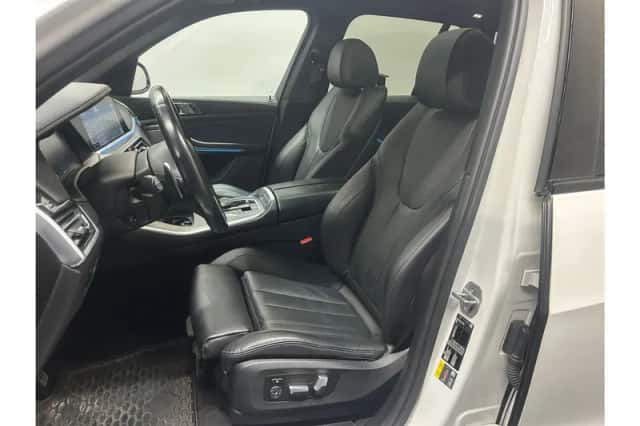 BMW X5 (2021) thumbnail 5
