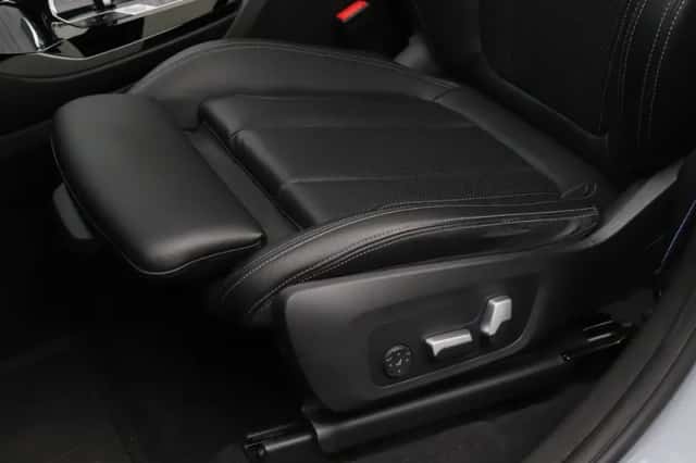 BMW X3 (2022) thumbnail 4