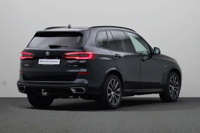 BMW X5 (2022) thumbnail 2