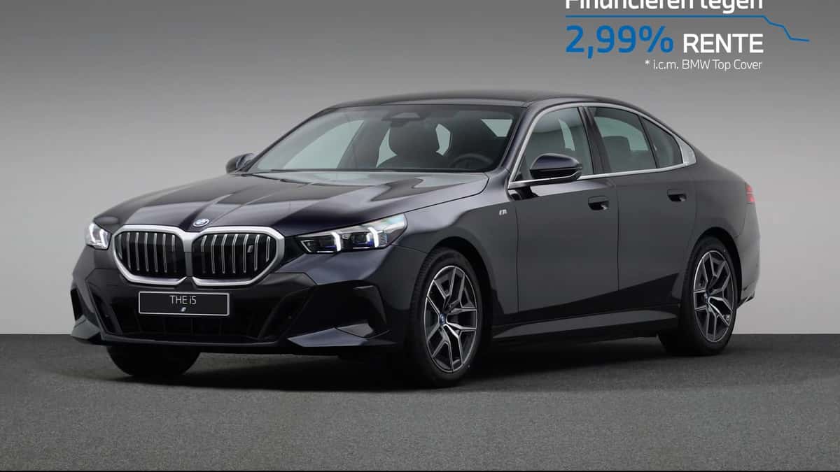 BMW i5 (2025) — foto 1